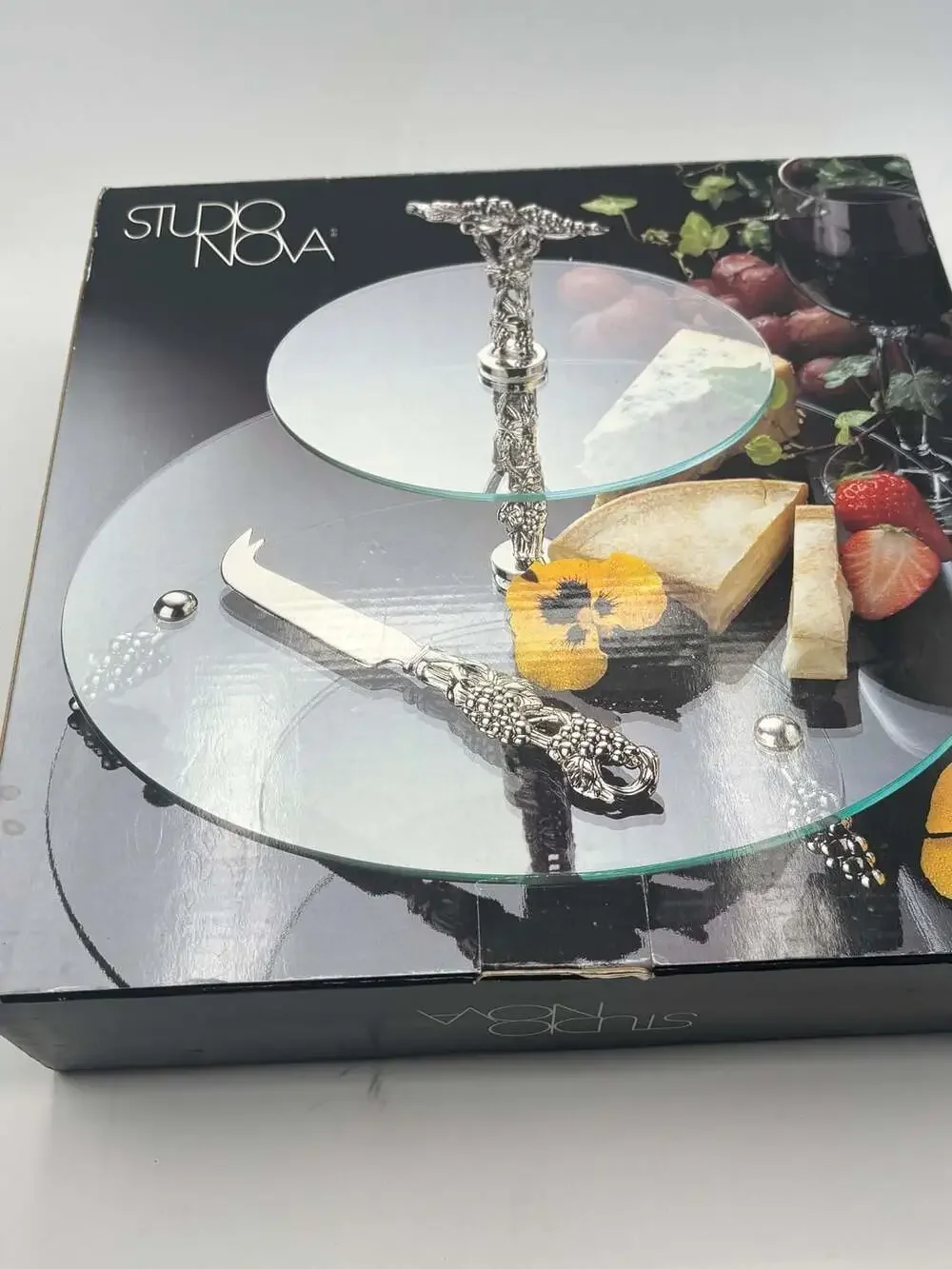 Studio Nova Vineyard 2-Tier Server LP018/922 with Glass Plates and Cheese Knife